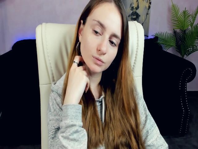 Live sex webcam photo for MissTianaa #252692307