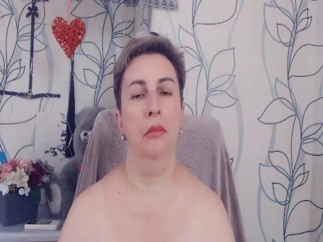 Live sex webcam photo for DepravedMadam #256227631