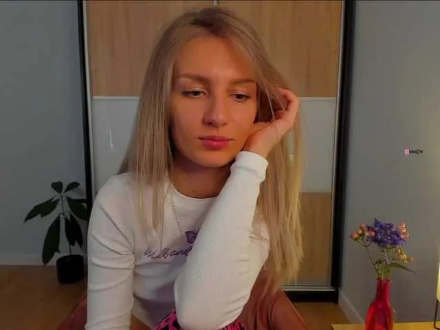 Live sex webcam photo for EnlivenLuv #241285081