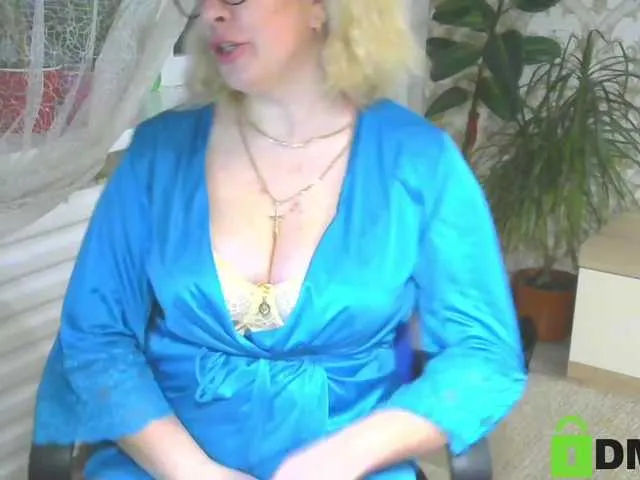 Live sex webcam photo for rosewind8 #241359382