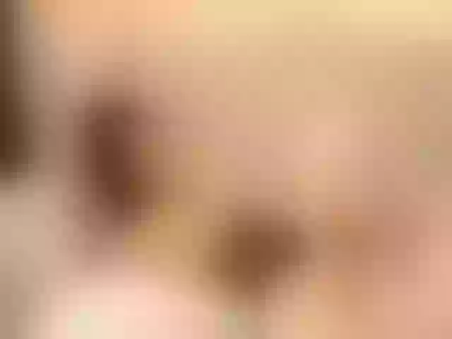 Live sex webcam photo for AmelieBrunel #265452112