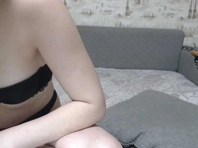 Live sex webcam photo for LunaRex #247922524