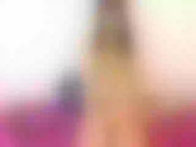 Live sex webcam photo for SpicyQueen86 #263539446