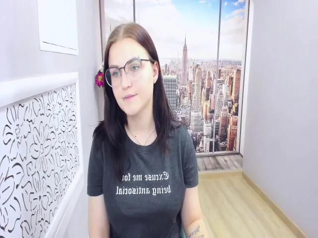 Live sex webcam photo for EvaMild #263343282