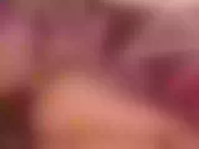 Live sex webcam photo for Sun-kissed1 #243628455