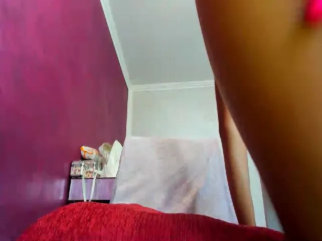 Live sex webcam photo for SonyaHailey #253357017