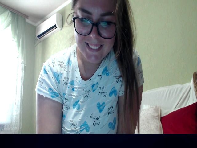 Live sex webcam photo for Scarlet_Johan #262705908