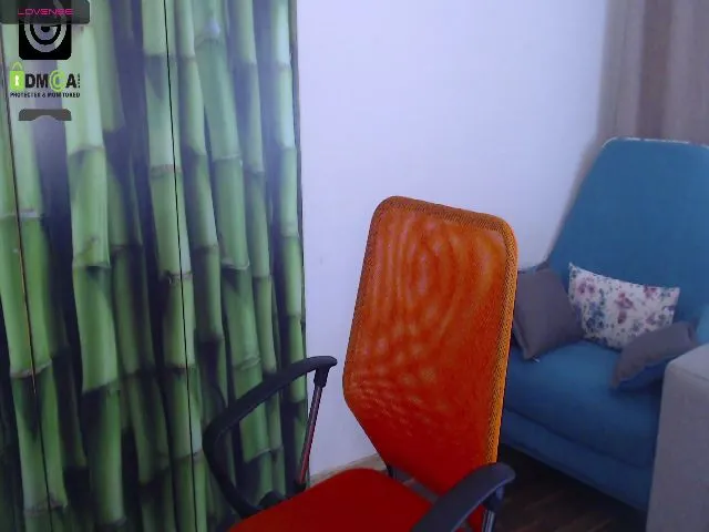 Live sex webcam photo for TanyaRaven #256244057