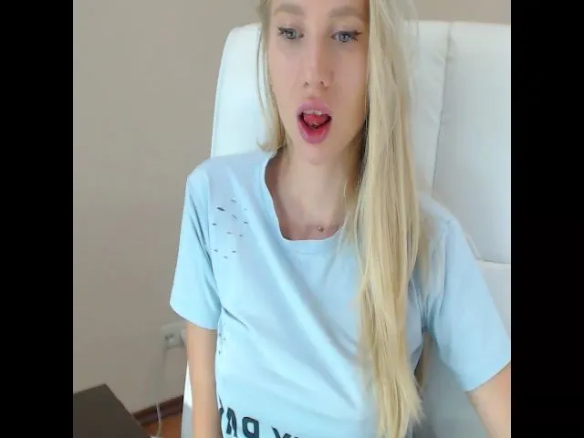 Live sex webcam photo for Miss_Sylvia #260754778