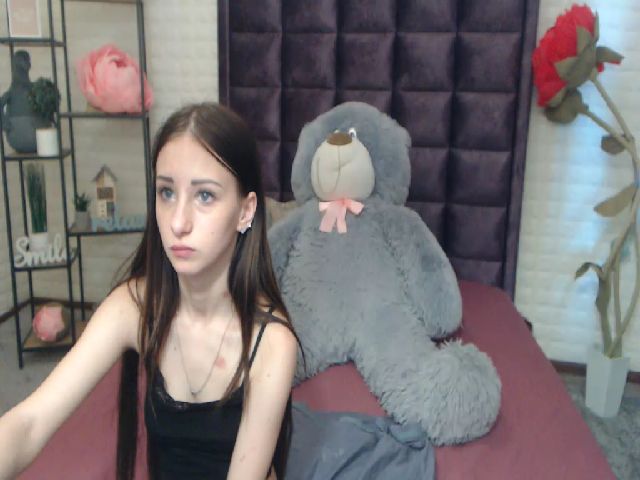 Live sex webcam photo for KellyBlake #259218262