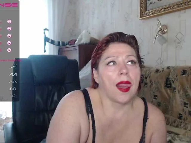 Live sex webcam photo for Millsieleonn #243400711
