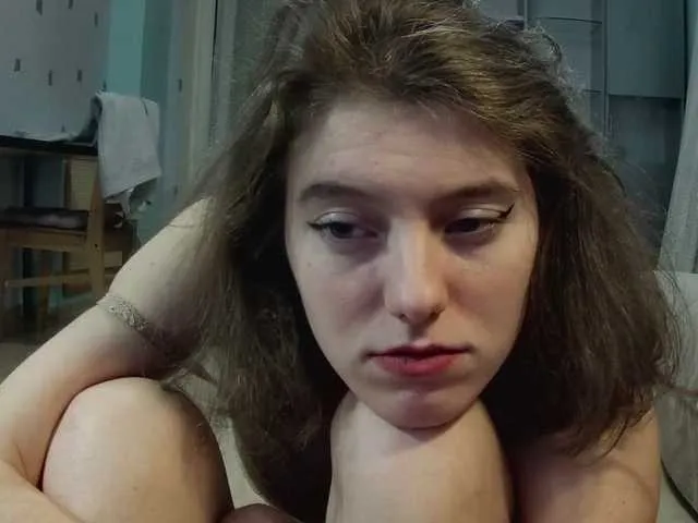 Live sex webcam photo for CassySweetKit #241113811