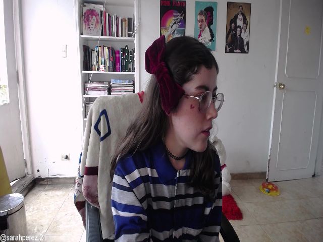 Live sex webcam photo for Cherrybunny21 #257095852