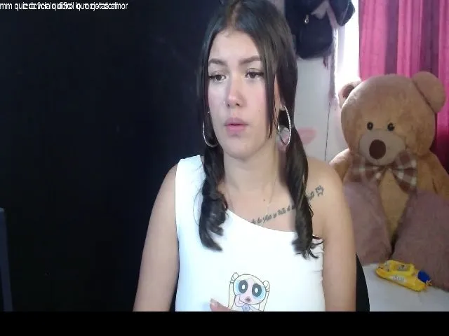 Live sex webcam photo for Annie777 #263765187