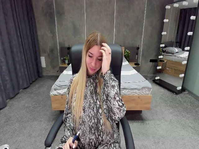 Live sex webcam photo for BootyPam #257756648