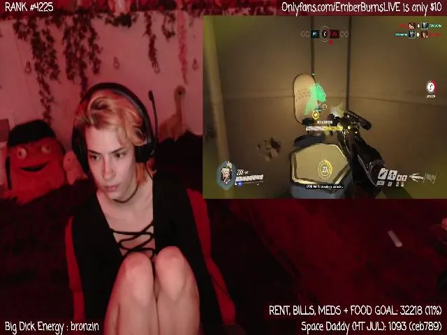 Live sex webcam photo for EmberBurns #254693838