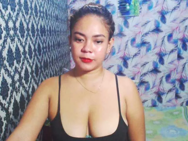 Live sex webcam photo for SassyClit #242851664