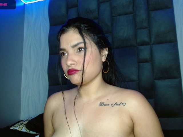 Live sex webcam photo for lolaastars1 #249707408