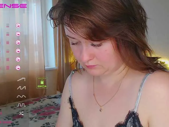 Live sex webcam photo for NewAnna #247829437