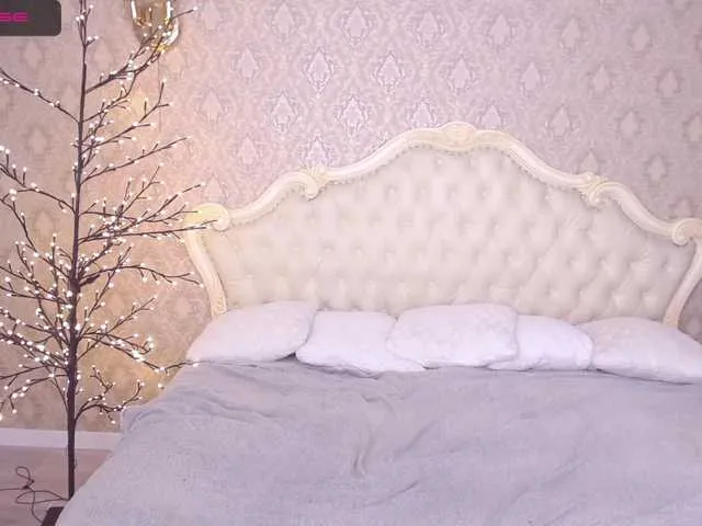 Live sex webcam photo for Blumikiss #241129437