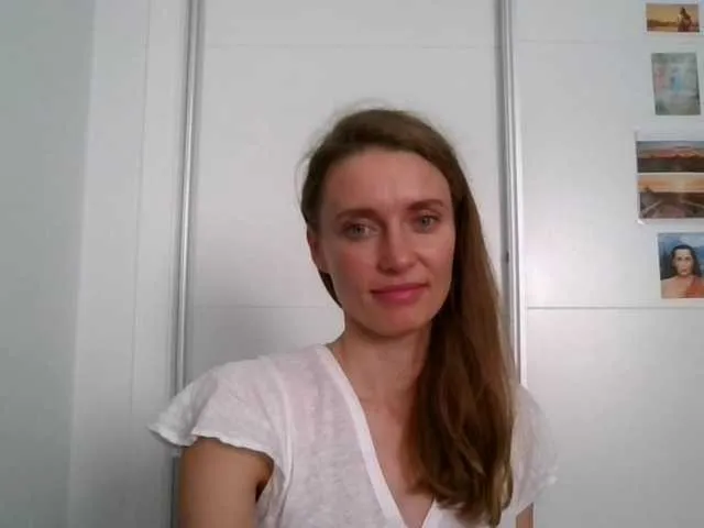 Live sex webcam photo for CelesteKissab #241117811