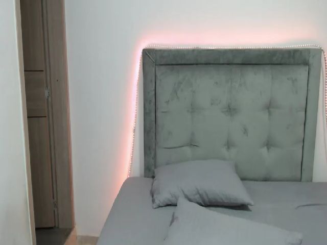 Live sex webcam photo for Noha_24_ #254833233