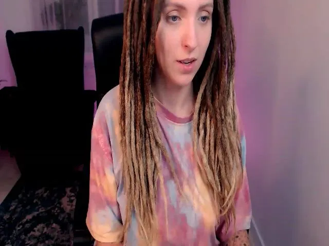 Live sex webcam photo for SammerHottie #265452918