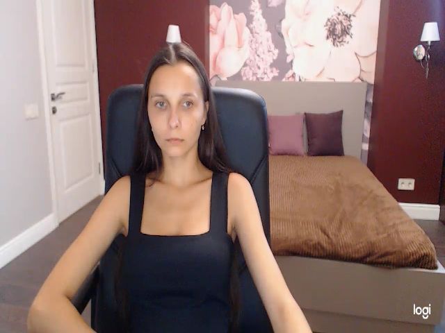 Live sex webcam photo for Emmy_Gray #264842284
