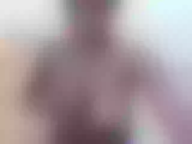 Live sex webcam photo for AndreaTuve #241082931
