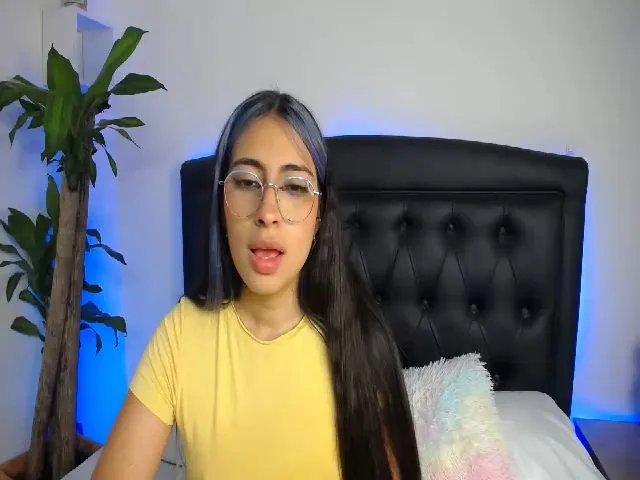 Live sex webcam photo for Mairerf #264471745