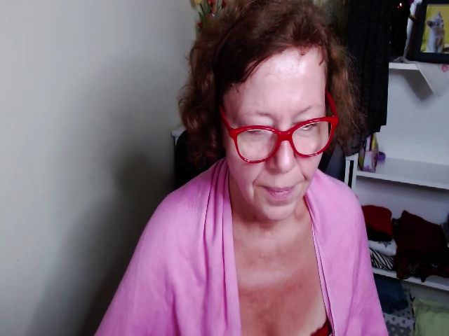 Live sex webcam photo for Adele_69 #254567166