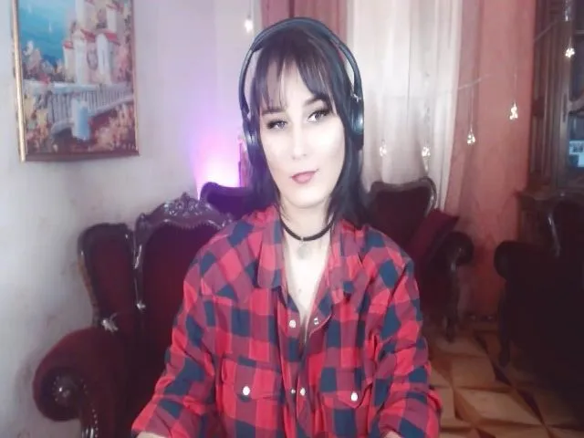 Live sex webcam photo for GraceLuv #258101922