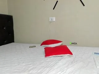 Live sex webcam photo for Fejlove #240883202