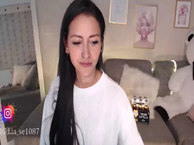Live sex webcam photo for LIA_SE #262993051