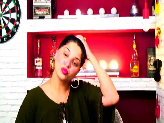 Live sex webcam photo for HalleyBB #264703740