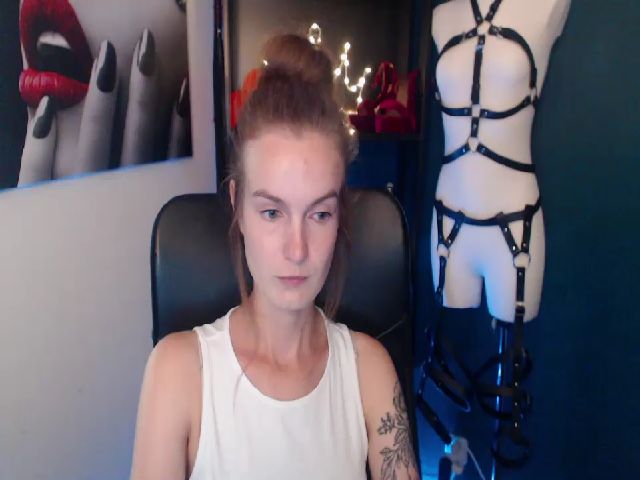 Live sex webcam photo for Chloex_Xx #254496625