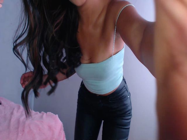 Live sex webcam photo for Soffiee_vega1 #254836615