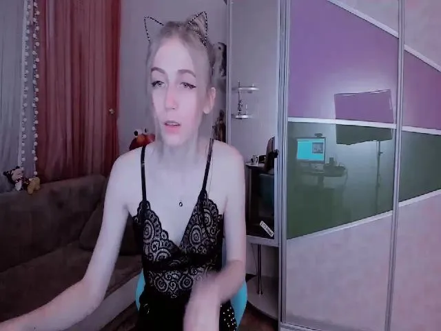 Live sex webcam photo for ScarletAmber #252962305