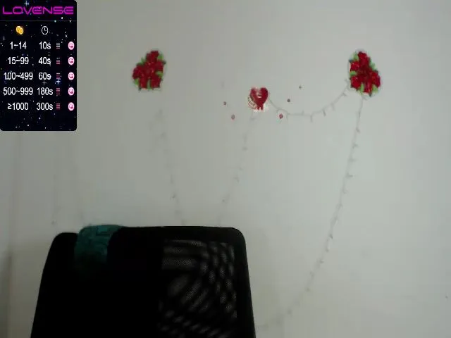 Live sex webcam photo for MikahLatin #259458276