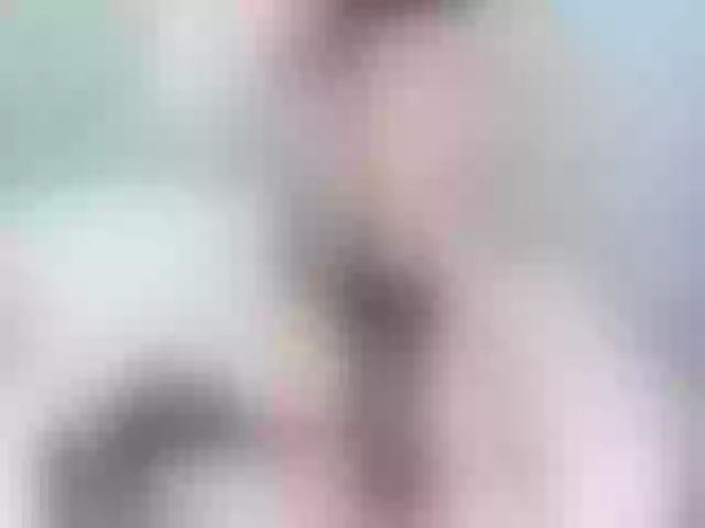 Live sex webcam photo for White_Pie #263171312