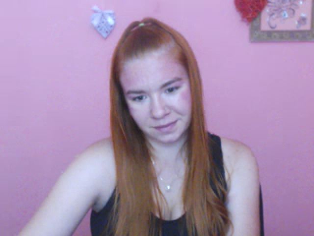 Live sex webcam photo for JiMiola #260667711