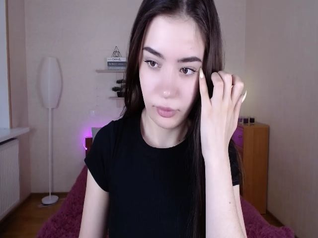 Live sex webcam photo for JessieBree #259909367