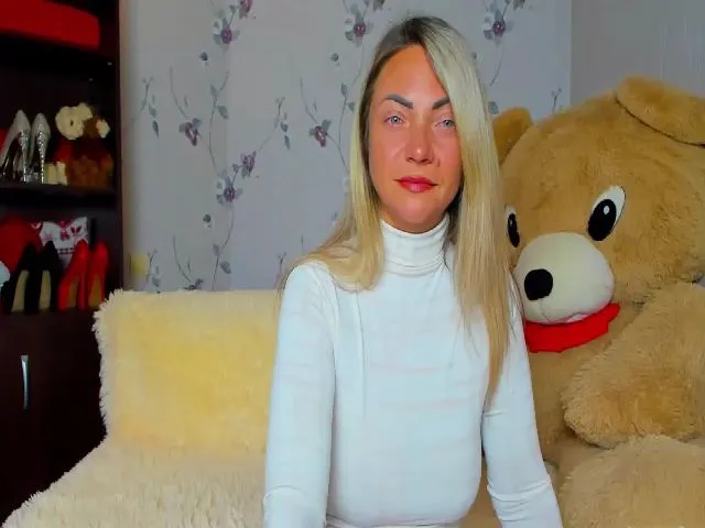 Live sex webcam photo for Alisa_Sims #257103405