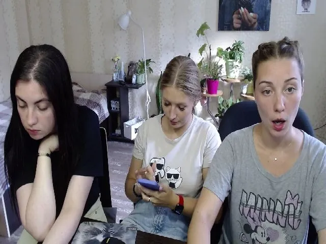Live sex webcam photo for UrBlack_Kitty #256936491