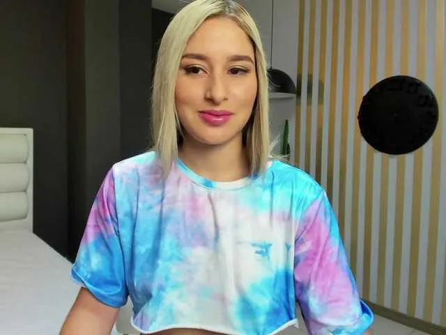 Live sex webcam photo for TifanyNorris1 #241633092