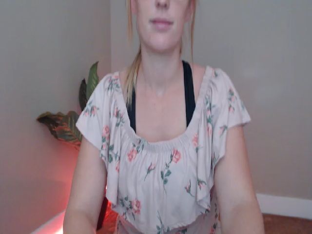 Live sex webcam photo for Crypper #262779491