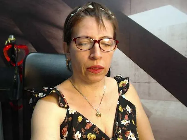 Live sex webcam photo for maturehot-1 #241238482