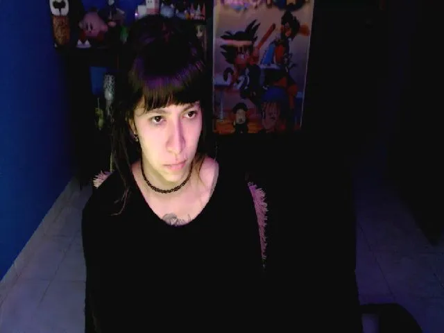 Live sex webcam photo for umaru_michae #254710230