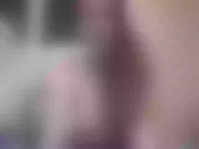 Live sex webcam photo for Trixiegirl3 #263136023