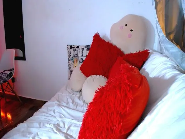 Live sex webcam photo for Dulce_doll #265291022